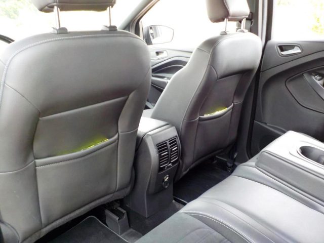 FORD Kuga usata, con Bluetooth