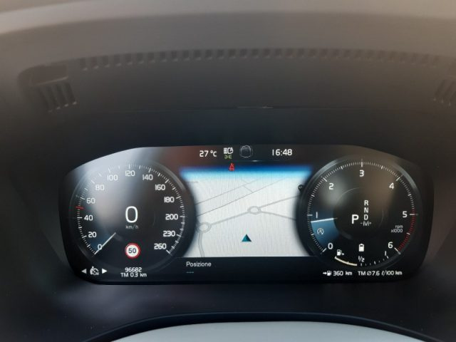 VOLVO XC60 usata, con USB
