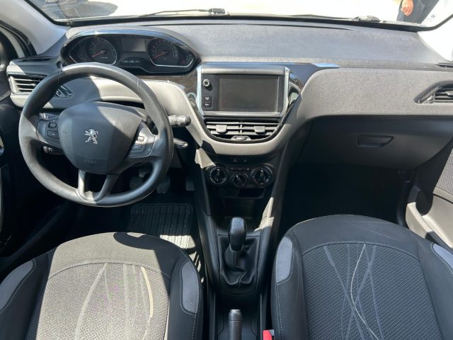 PEUGEOT 208 usata, con Boardcomputer