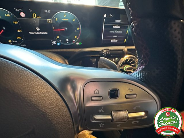 MERCEDES-BENZ A 200 usata, con Fari Xenon