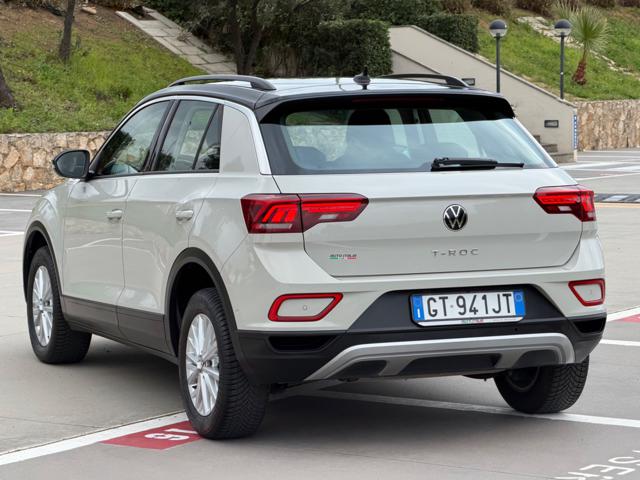 VOLKSWAGEN T-Roc usata, con Autoradio