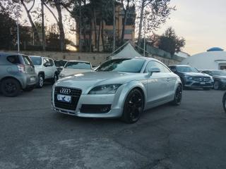 AUDI TT Coupé 3.2 V6 quattro S tronic