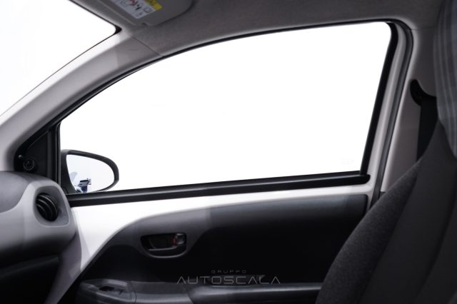 PEUGEOT 108 usata 18