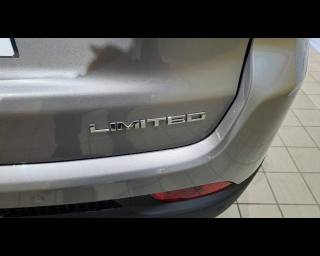 JEEP Compass usata, con Autoradio digitale
