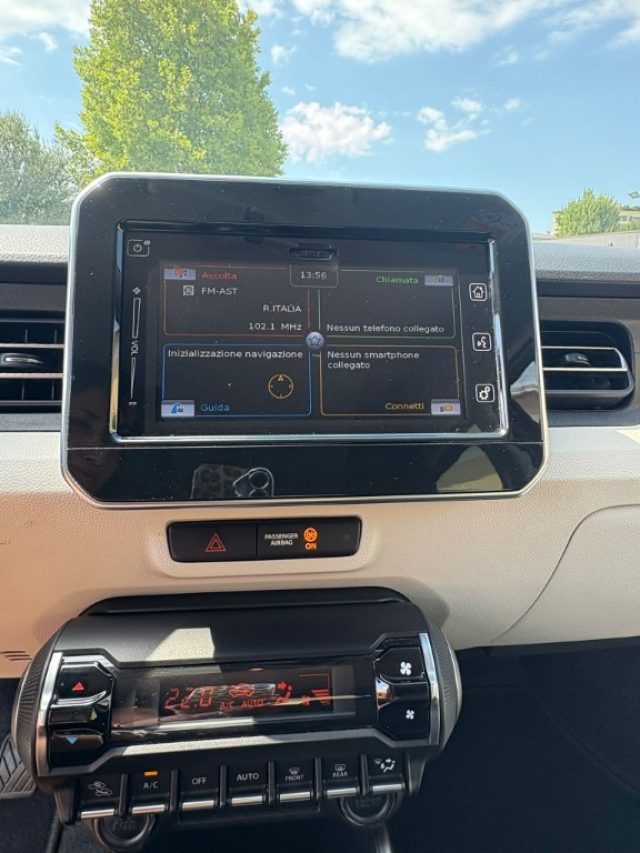 SUZUKI Ignis usata, con Autoradio digitale