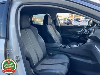 PEUGEOT 3008 usata, con Chiusura centralizzata
