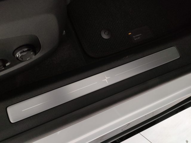 POLESTAR Polestar 4 usata, con Specchietti laterali elettrici