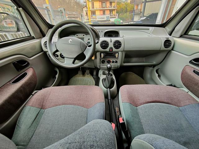 RENAULT Kangoo usata 9