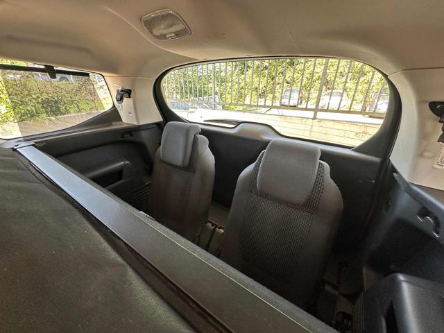 PEUGEOT 5008 usata 68