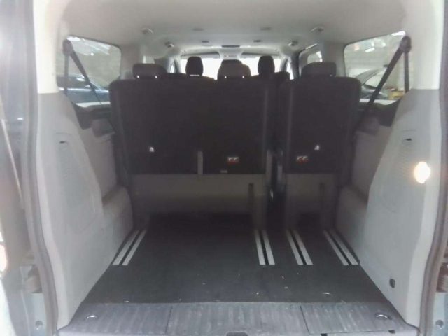 FORD Tourneo Custom usata, con Autoradio