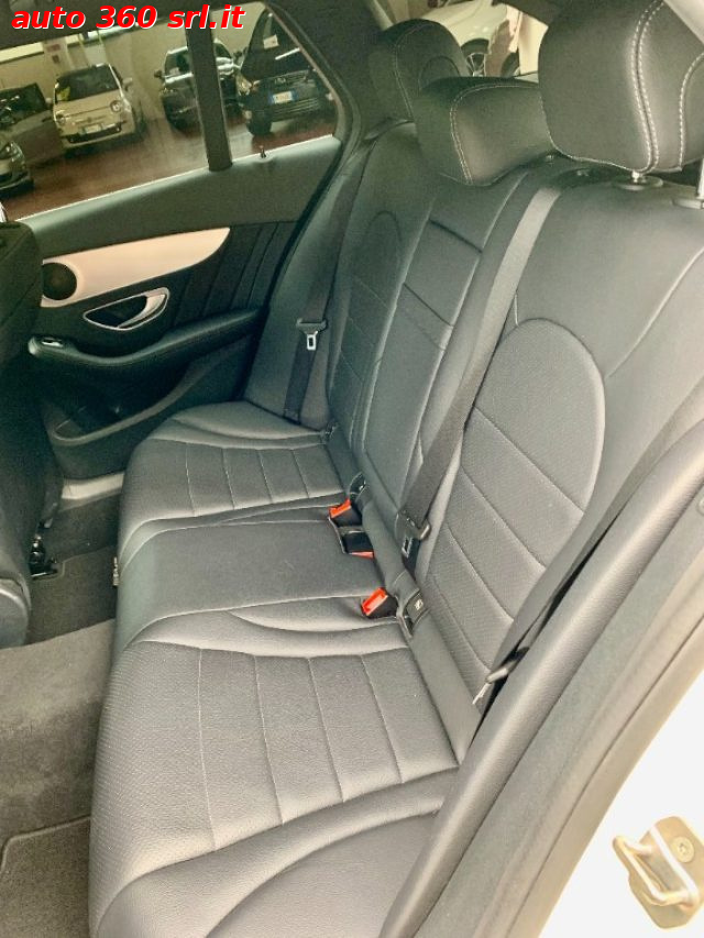 MERCEDES-BENZ C 220 usata, con Controllo trazione