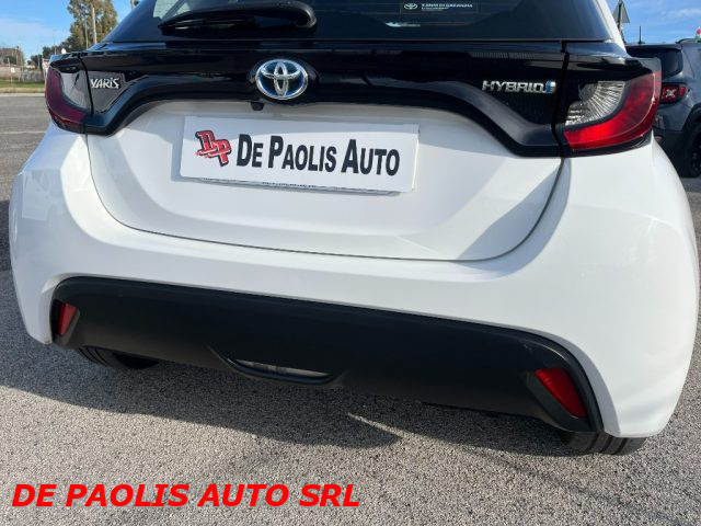 TOYOTA Yaris usata, con Luci diurne LED