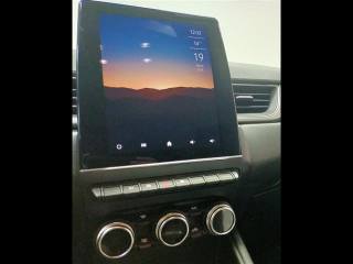 RENAULT Captur usata, con Fari LED