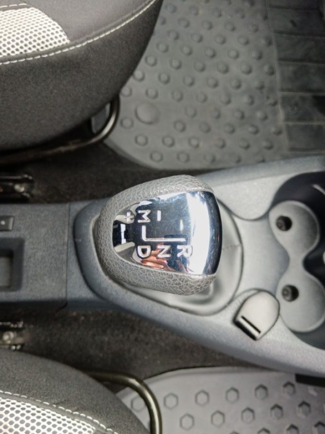 DACIA Sandero usata, con Servosterzo