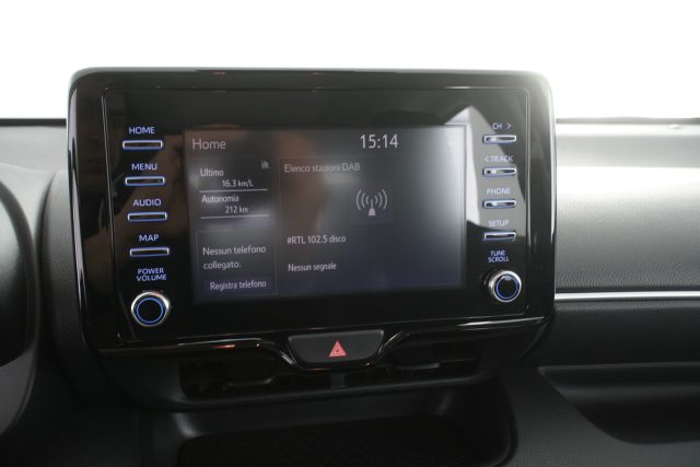 TOYOTA Yaris usata 15