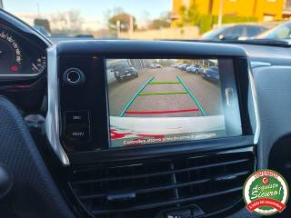 PEUGEOT 208 usata, con Fendinebbia