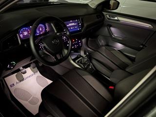 VOLKSWAGEN T-Roc usata, con Sistema di navigazione