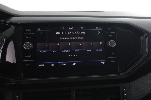 VOLKSWAGEN T-Cross usata 8