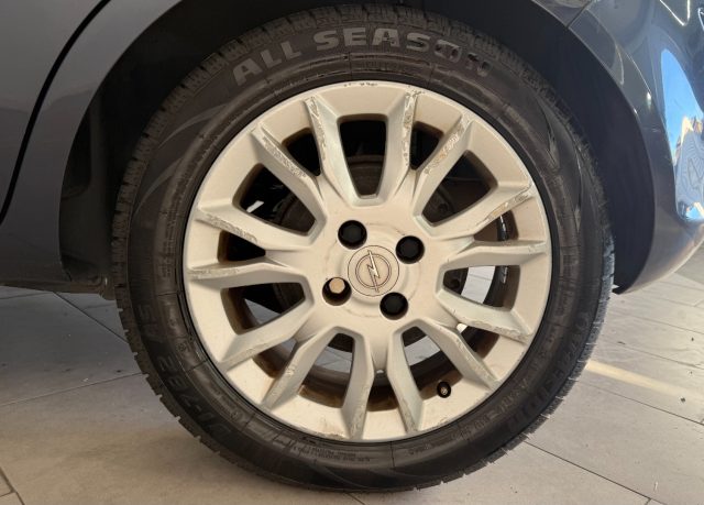 OPEL Corsa usata 11
