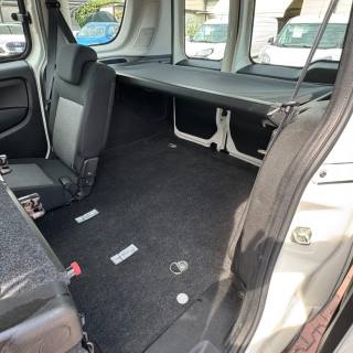 FIAT Doblo usata, con USB