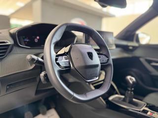 PEUGEOT 2008 usata, con Airbag testa
