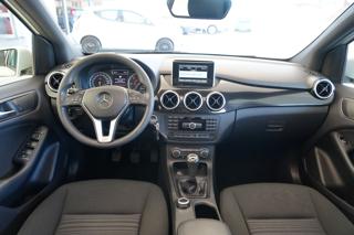 MERCEDES-BENZ B 180 usata 19