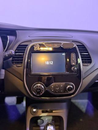 RENAULT Captur usata 16