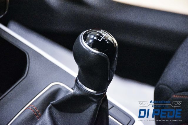 SEAT Arona usata, con Luci diurne LED