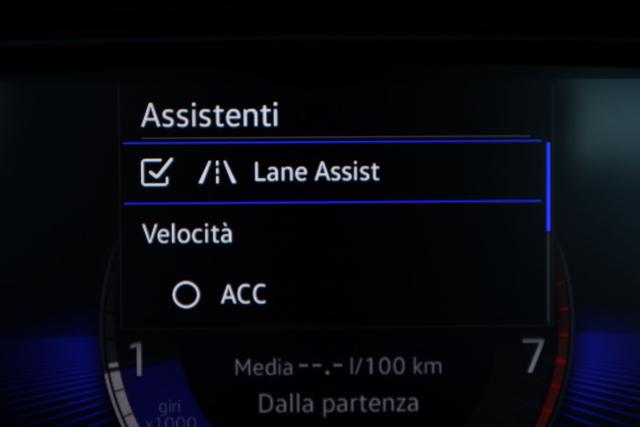 VOLKSWAGEN Taigo usata, con Controllo trazione