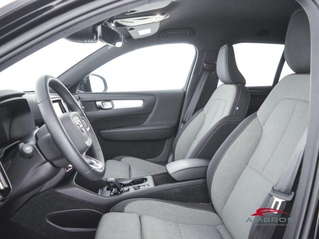 VOLVO XC40 usata 8
