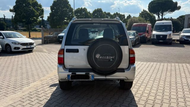 SUZUKI Grand Vitara usata, con Autoradio