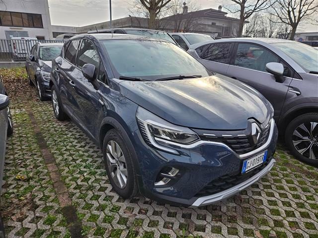 RENAULT Captur usata, con ABS