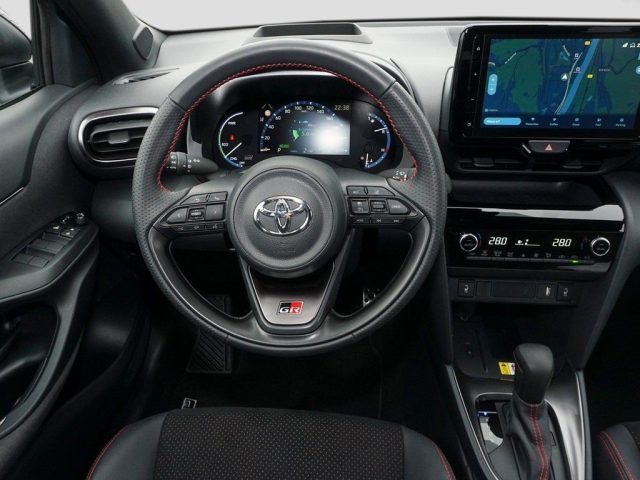 TOYOTA Yaris Cross usata, con Cerchi in lega