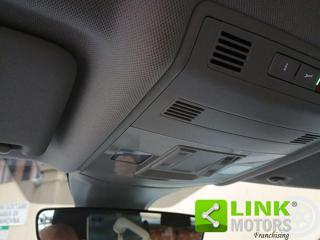 VOLKSWAGEN T-Cross usata 32