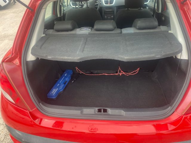 PEUGEOT 207 usata, con Fendinebbia