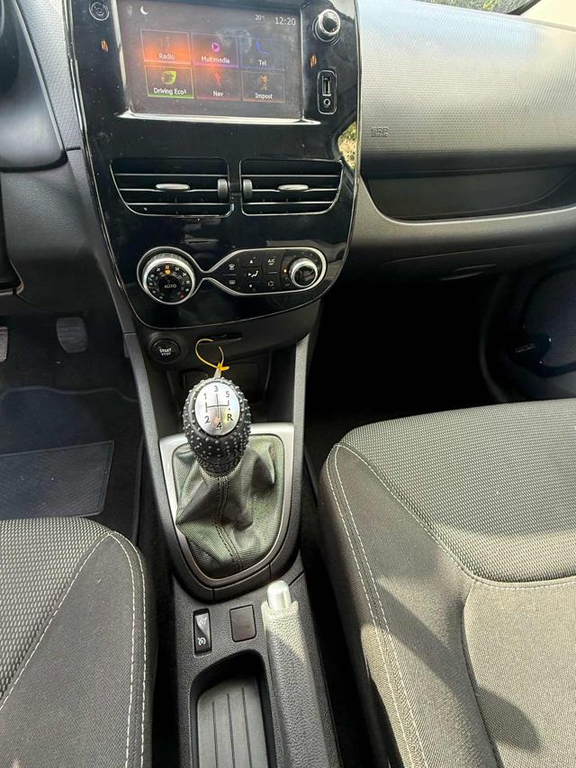 RENAULT Clio usata, con Volante multifunzione