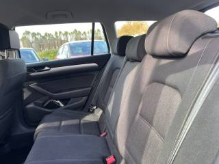 VOLKSWAGEN Passat usata, con ESP