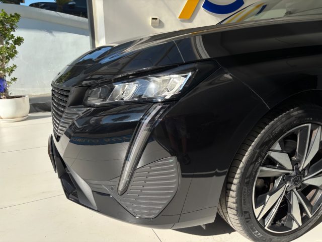 PEUGEOT 308 usata, con Cerchi in lega