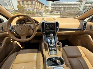 PORSCHE Cayenne usata, con Fendinebbia