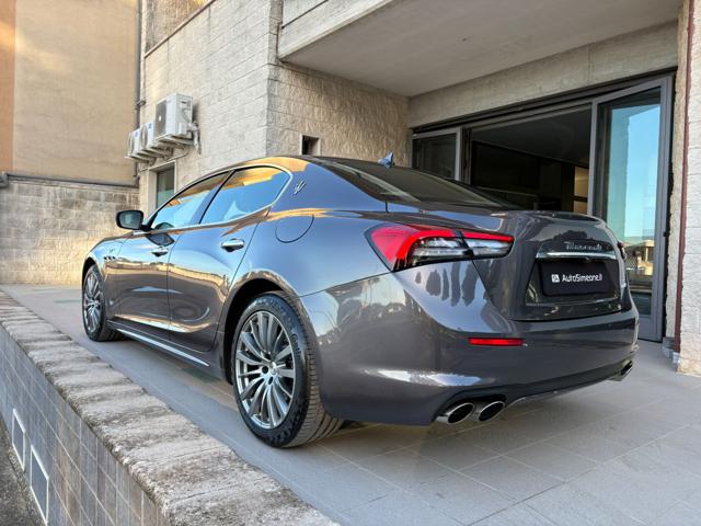MASERATI Ghibli usata, con Autoradio