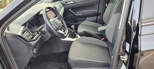 VOLKSWAGEN Taigo usata, con Autoradio