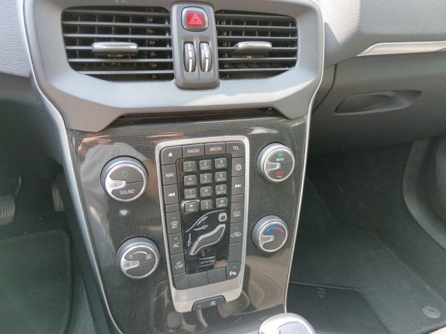 VOLVO V40 usata, con ESP