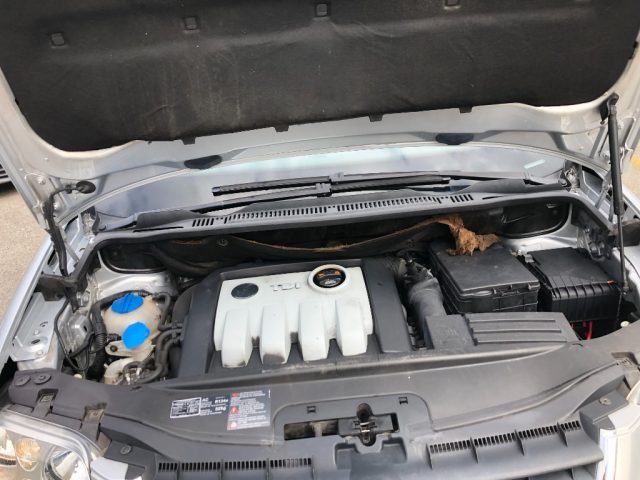 VOLKSWAGEN Touran usata, con Airbag testa