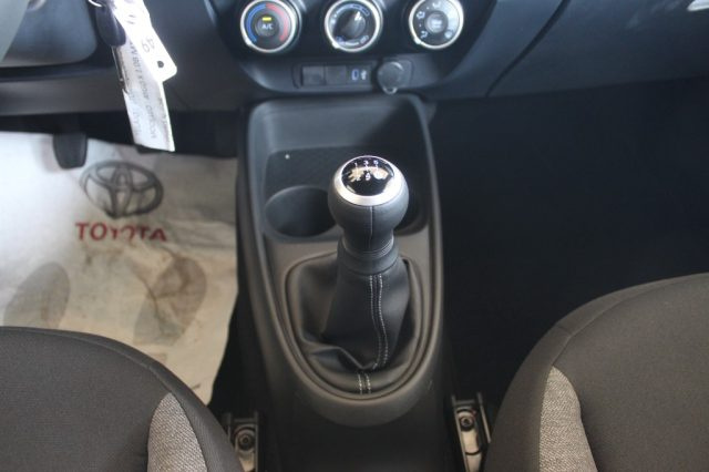 TOYOTA Aygo X usata, con Autoradio digitale