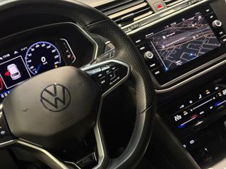 VOLKSWAGEN Tiguan usata, con USB