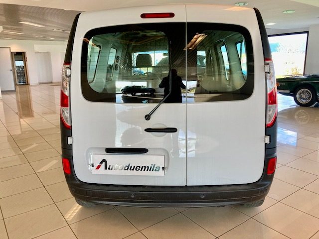 RENAULT Kangoo usata, con Controllo trazione