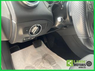 MERCEDES-BENZ CLA 200 usata, con Luci diurne LED