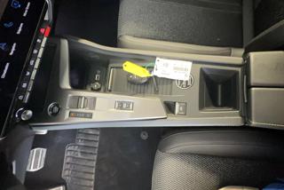 PEUGEOT 308 usata, con Park Distance Control