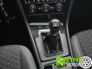 VOLKSWAGEN Golf usata, con Touch screen