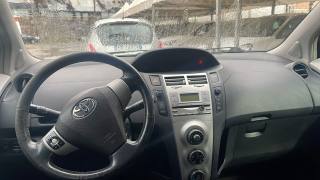 TOYOTA Yaris usata, con Chiusura centralizzata